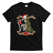 Funny Christmas Skeleton Sorta Merry Sorta Scary Tree Xmas T-Shirt
