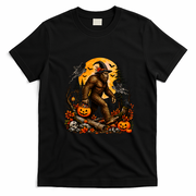 Bigfoot Halloween Pumpkins And Ghosts Sasquatch T-Shirt - Black