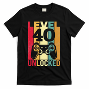 Funny Level 40 Unlocked Him BDay Turning 40th Birthday T-Shirt - Black