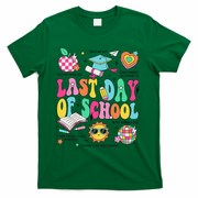 Happy Last Day Of School Teacher Girl Grad Hello Summer T-Shirt - Green