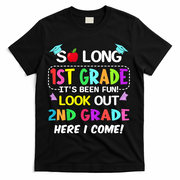 Kids So Long 1st Grade 2nd Grade Here I Come 1st Grade Graduation Meaningful Gif T-Shirt - Black