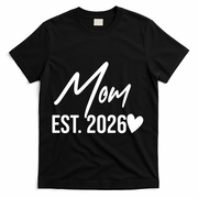 Mom EST 2026 T-Shirt - Black