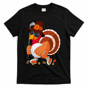 Turkey Playing Golf Thanksgiving Turkey Golf T-Shirt - Black