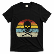 Vintage Pirate Skull Crossbones Flag Retro Style Halloween T-Shirt - Black