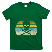 Vintage Pirate Skull Crossbones Flag Retro Style Halloween T-Shirt - Irish Green