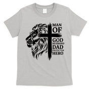 Man Of God Husband Daddy Protector Hero Dad Lion Jesus Cross T-Shirt